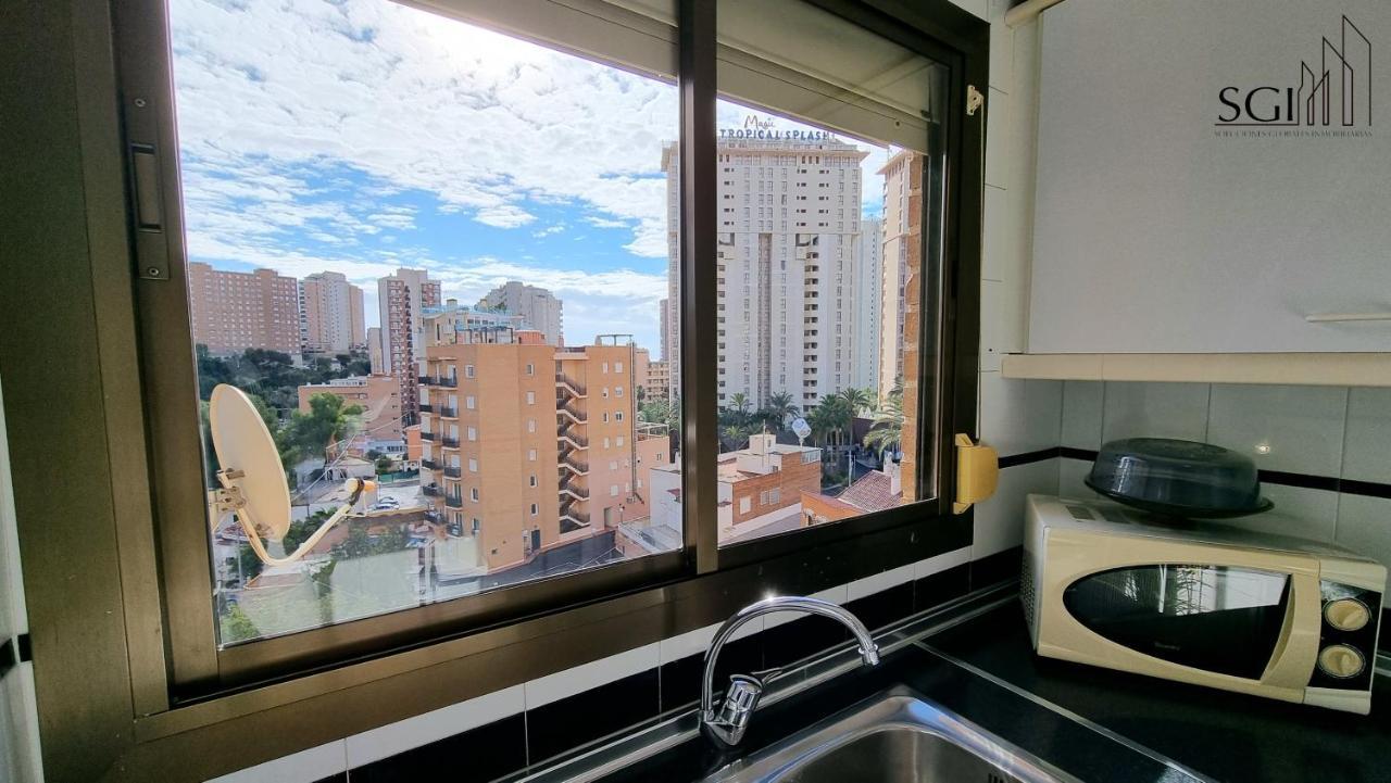 Magnifico Y Acogedor Apartamento- Wifi- A 5 Minutos De La Playa ฟีเนสตรัต ภายนอก รูปภาพ